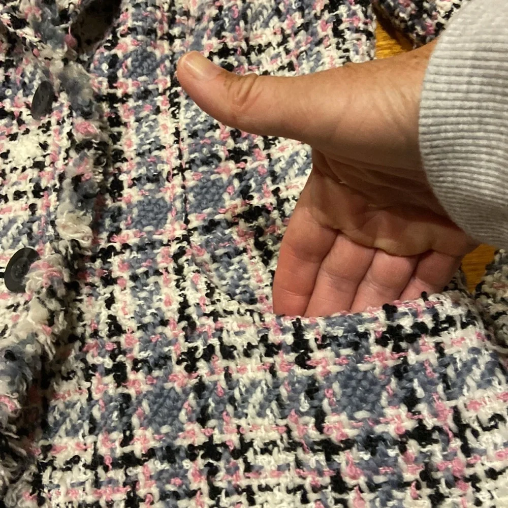 David Lawrence Chanel like Jacket - Picture 4 of 6